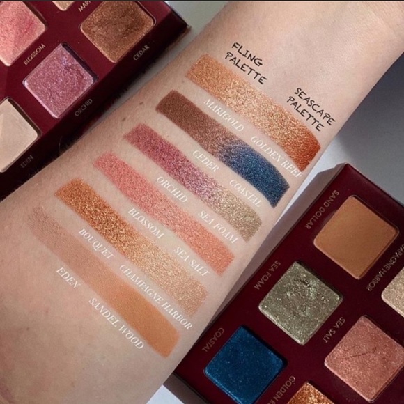 Wanderess Seascape Eyeshadow Palette - Picture 8 of 8